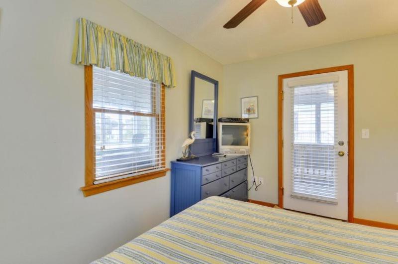 5525 Westwind Waterfront Villa Kill Devil Hills Exterior photo