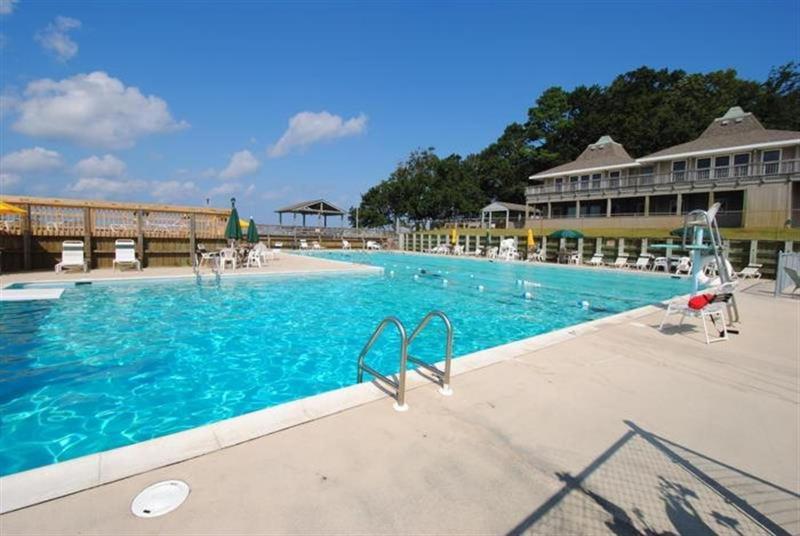 5525 Westwind Waterfront Villa Kill Devil Hills Exterior photo